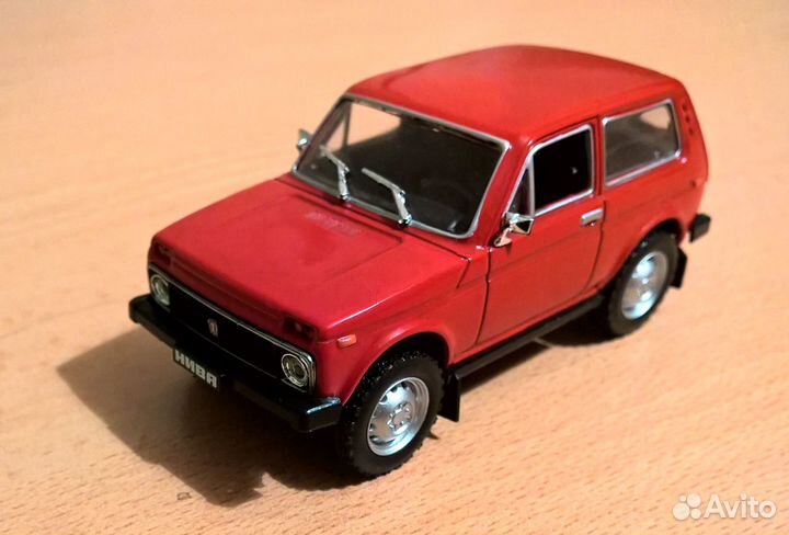 Автомобиль Нива, ваз 2121, модель масштаб - 1/43