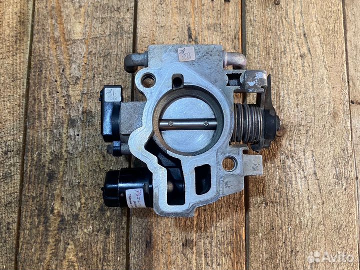 Дросельная заслонка LADA kalina