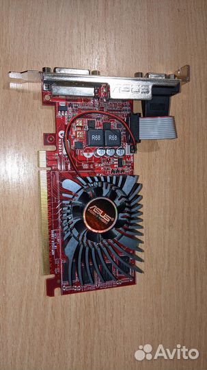 Radeon R7 240