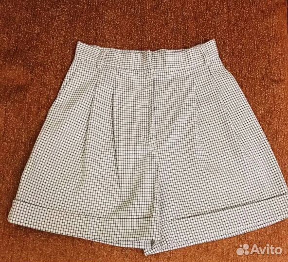Шорты женские классические