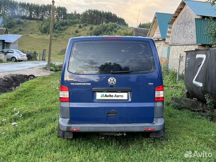 Volkswagen Transporter 2.0 МТ, 2010, 426 000 км