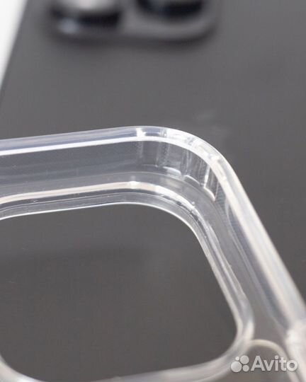 Чехол на iPhone 14 Pro с Magsafe и анимацией