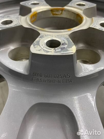 Комплект ориг. колес Porsche Cayenne R19