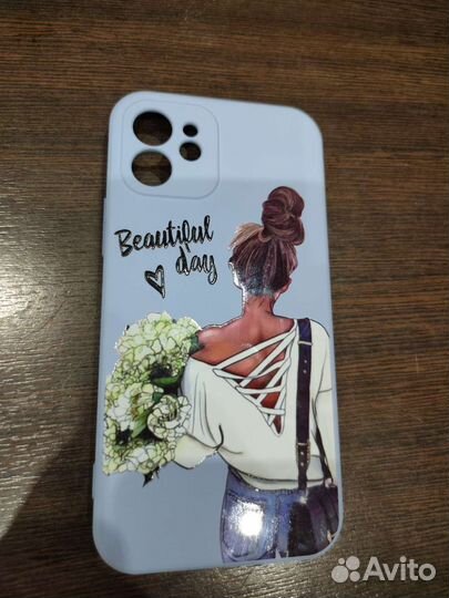 Чехол на iPhone 12