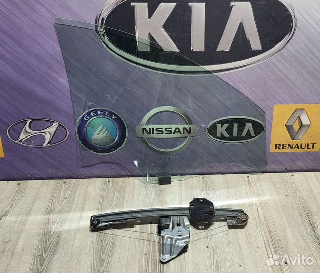 Стекло боковое двери Renault duster 2 Лев