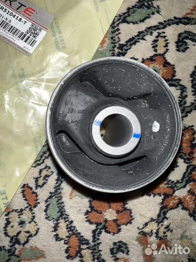 Сайлентблок рычага продольного нижнего Паджеро 3 4