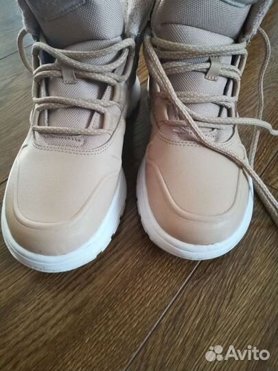 Кроссовки adidas