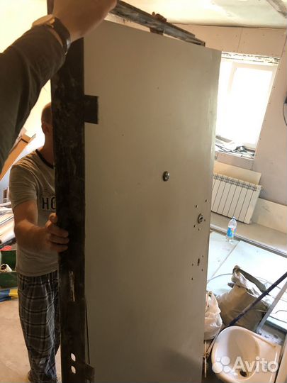 Дверь входная