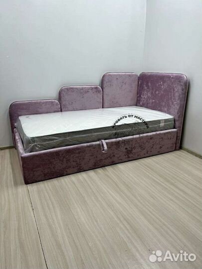 Детская кровать от 3 лет с бортиками