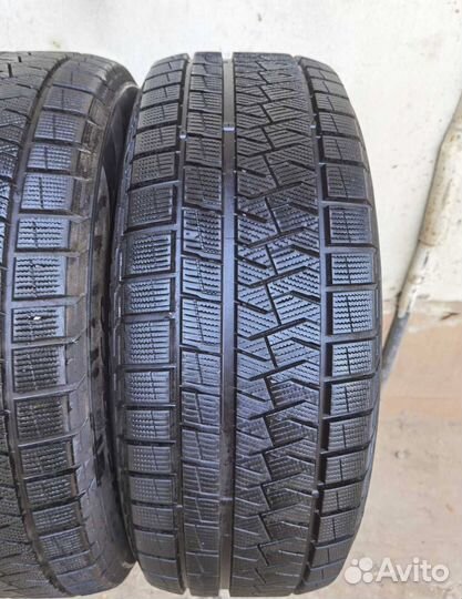 Pirelli Ice Asimmetrico 225/55 R17 99H