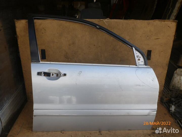 Дверь передняя правая Mitsubishi Lancer CS1A 2005