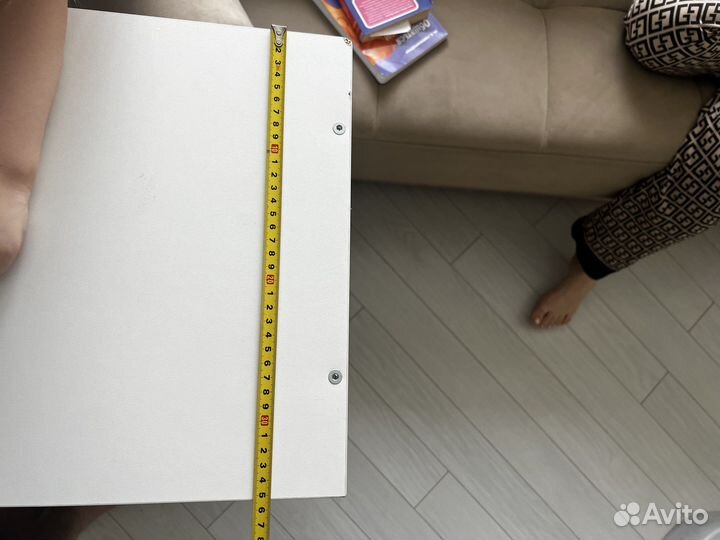 Полка настенная белая