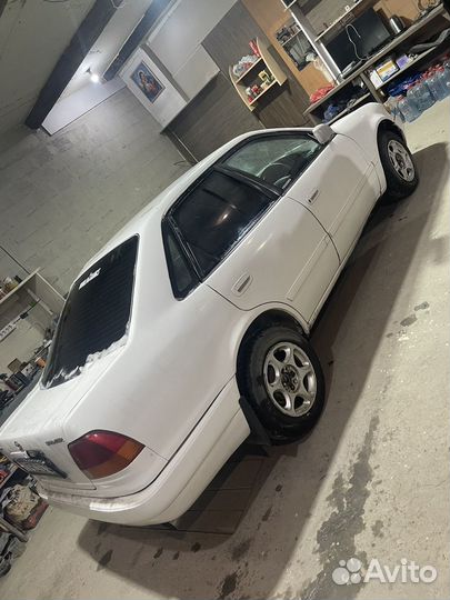 Toyota Sprinter 1.5 AT, 1996, 233 333 км