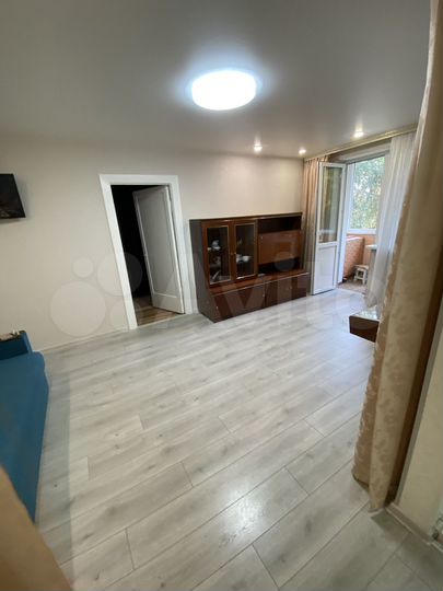 2-к. квартира, 48 м², 2/5 эт.