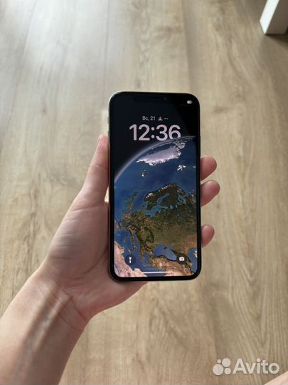 iPhone X, 64 ГБ