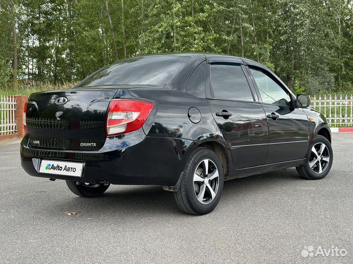 LADA Granta 1.6 МТ, 2014, 178 133 км