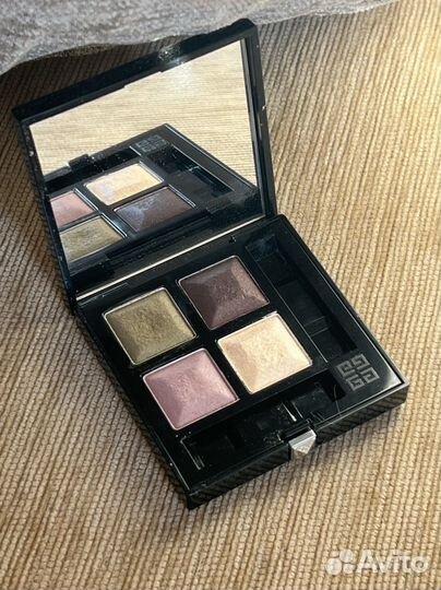 Тени для век Givenchy