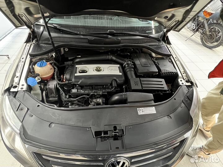 Volkswagen Passat CC 2.0 AT, 2010, 122 700 км