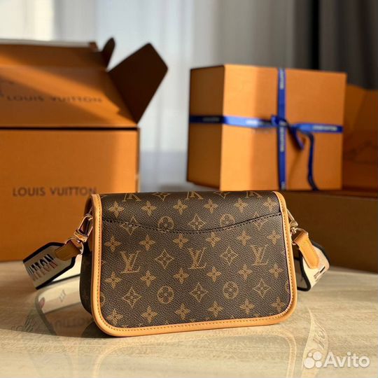 Сумка louis vuitton