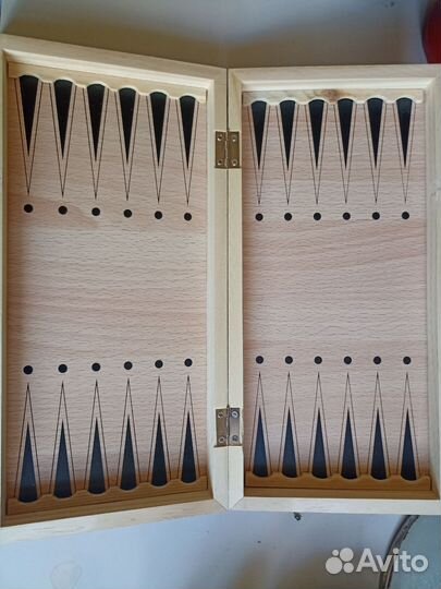 Шахматы нарды шашки 3 в 1