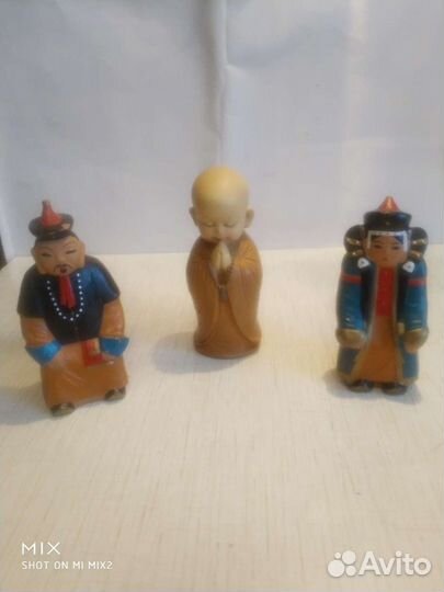 Статуэтки буддийские