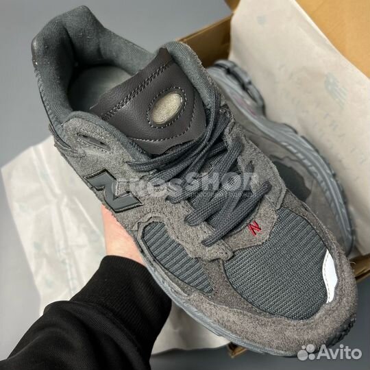 Кроссовки New Balance 2002r