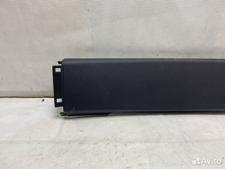 Обшивка крышки багажника Mercedes-Benz GLE 292