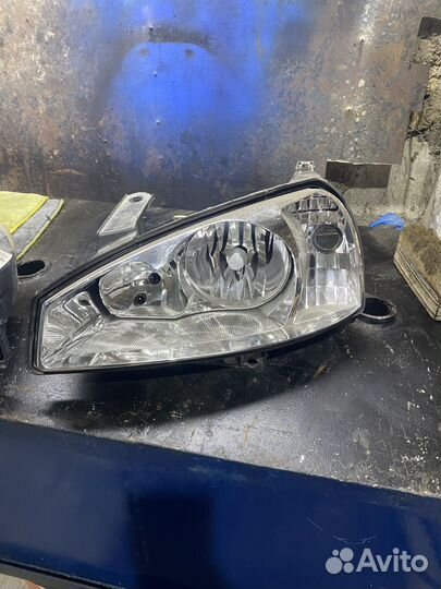 Фары на LADA kalina 1