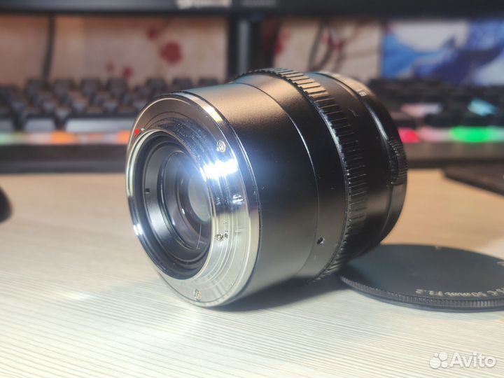 Объектив TTartisan 50mm 1.2 FX Fuji