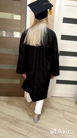 Мантия выпускника