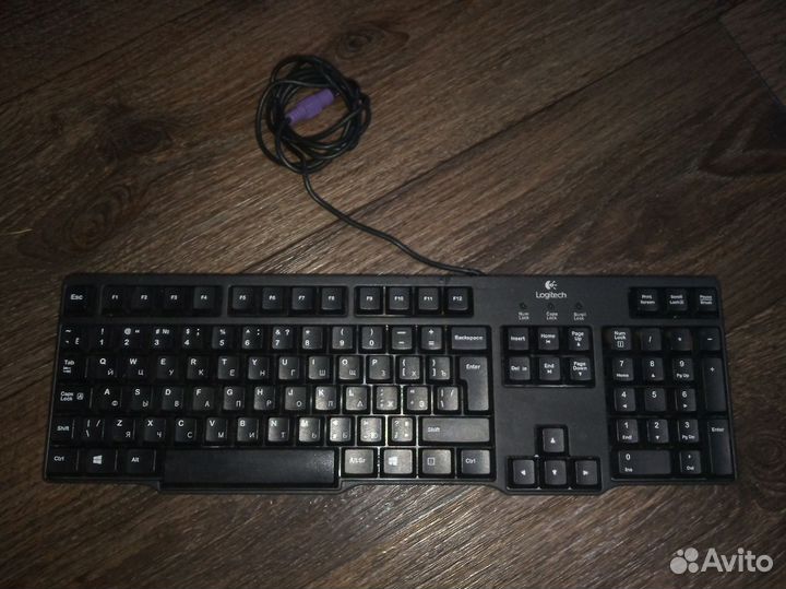 Клавиатура с круглым разъёмом PS/2