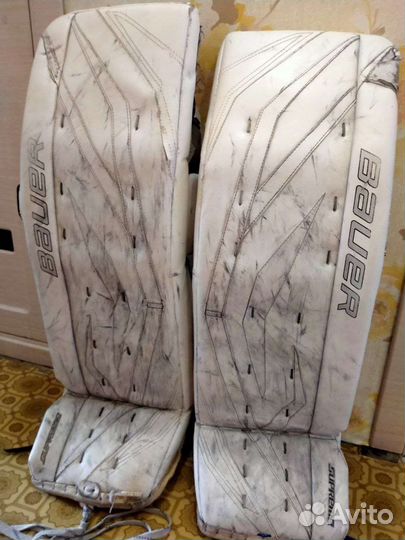 Вратарские щитки Bauer one 90