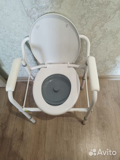Кресло стул(туалет)