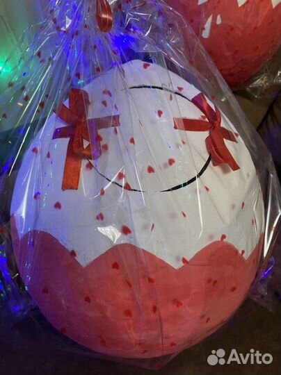 Огромный киндер