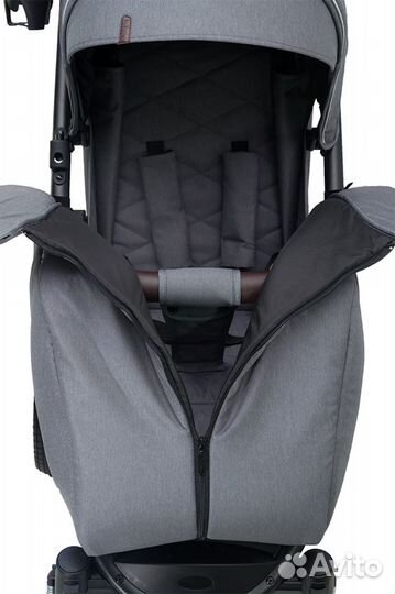 Прогулочная коляска Bubago Cross