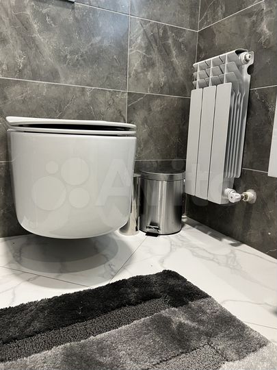 2-к. квартира, 62,2 м², 1/9 эт.