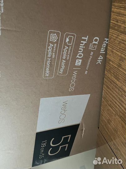 Телевизор LG 55UQ81 55''