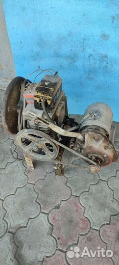 Электродвигатель с редуктором 220