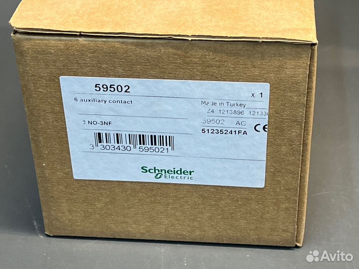Schneider 59502 Блок-контакт новый, 3 уп. по 6 шт
