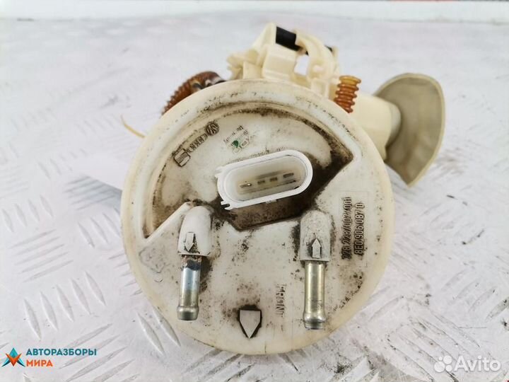 Насос топливный Volkswagen Passat B3 1997