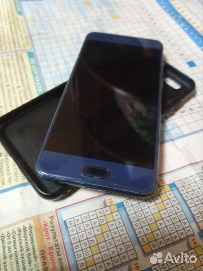 HONOR 9, 4/64 ГБ