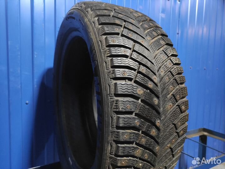 Michelin X-Ice North 4 SUV 235/50 R19