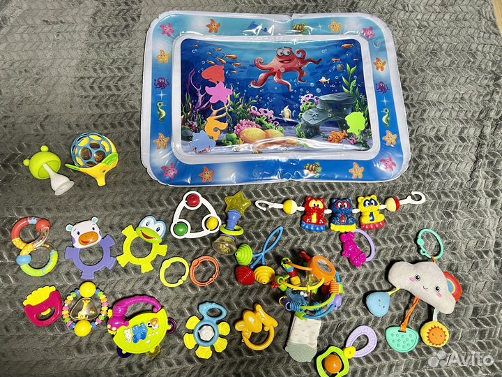 Развивающий коврик игрушки погремушки пакетом