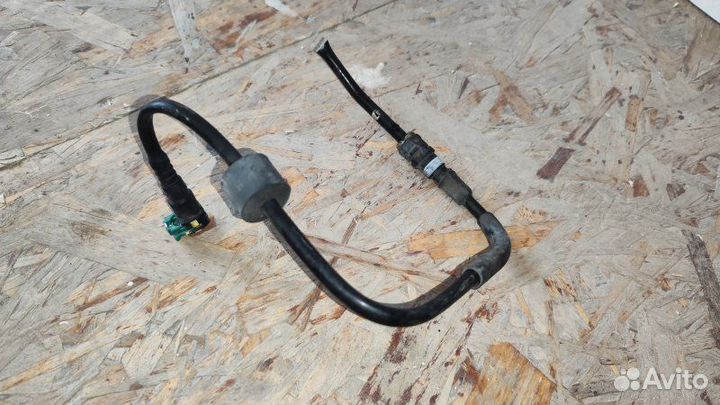 Трубка топливная Mazda Axela blefp LF-VD 2010