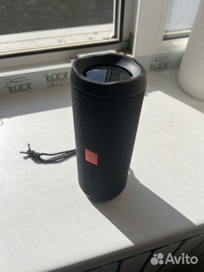 JBL flip 4
