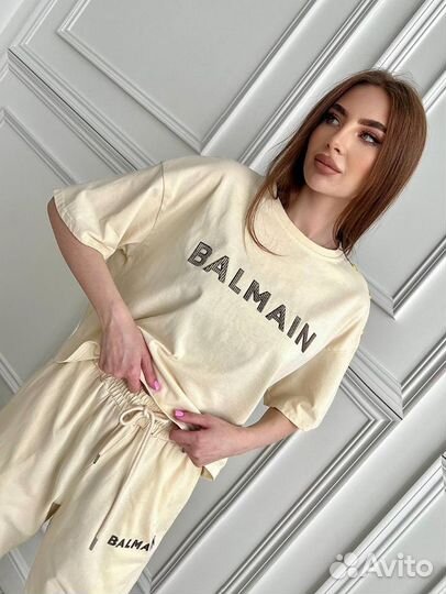 Костюм женский balmain