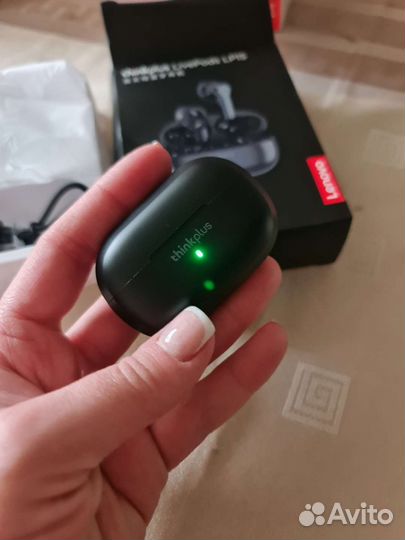 Беспроводные наушники lenovo