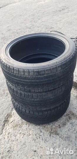 Bridgestone Blizzak VRX 235/40 R18 91S