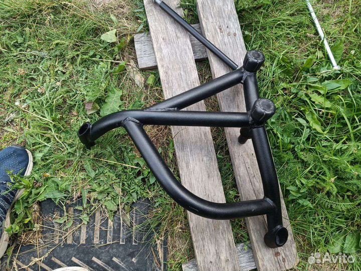 Клетка на мотоцикл