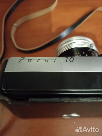 Плёночный фотоаппарат, Зоркий 10